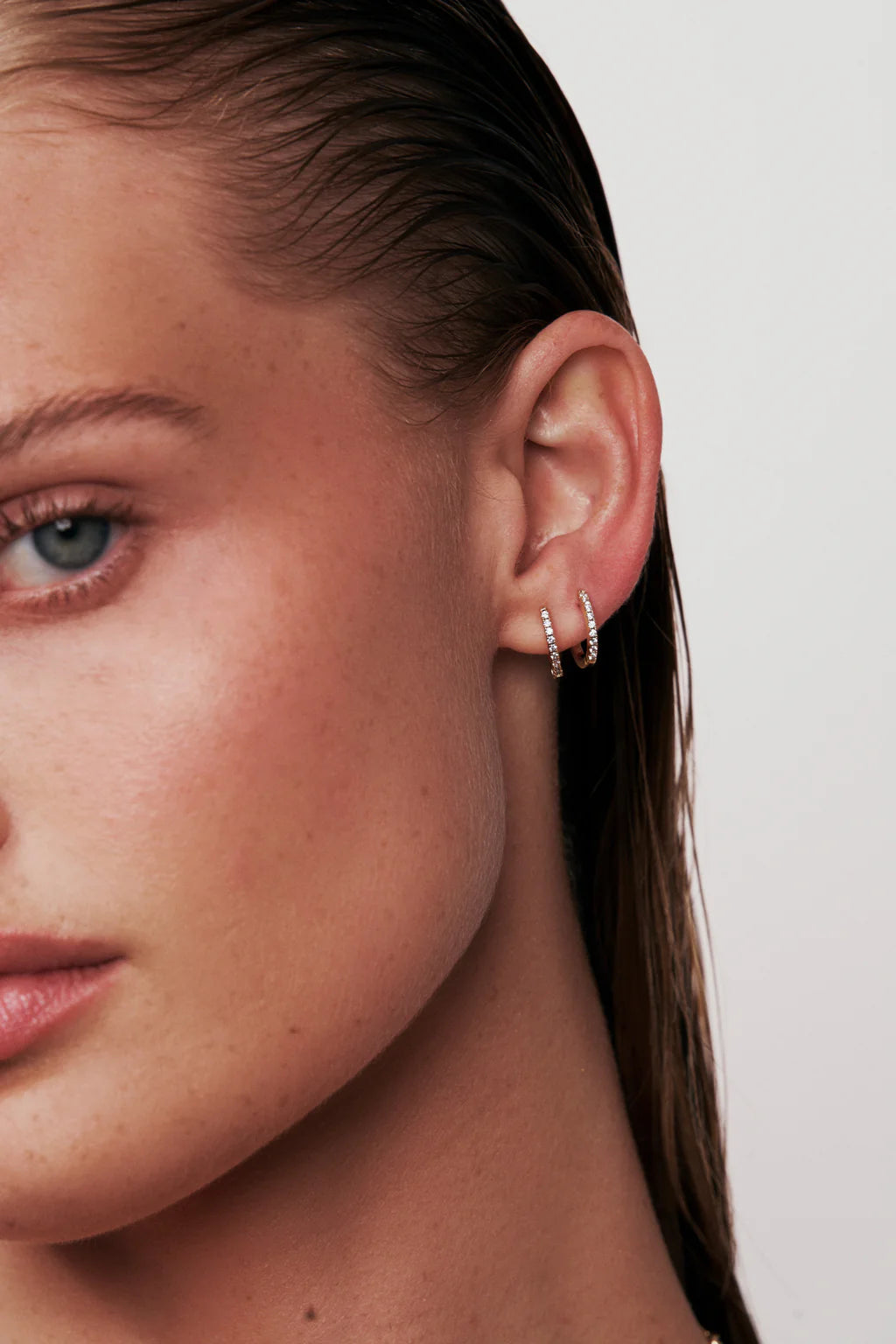 8mm White Cz Single Row Huggie