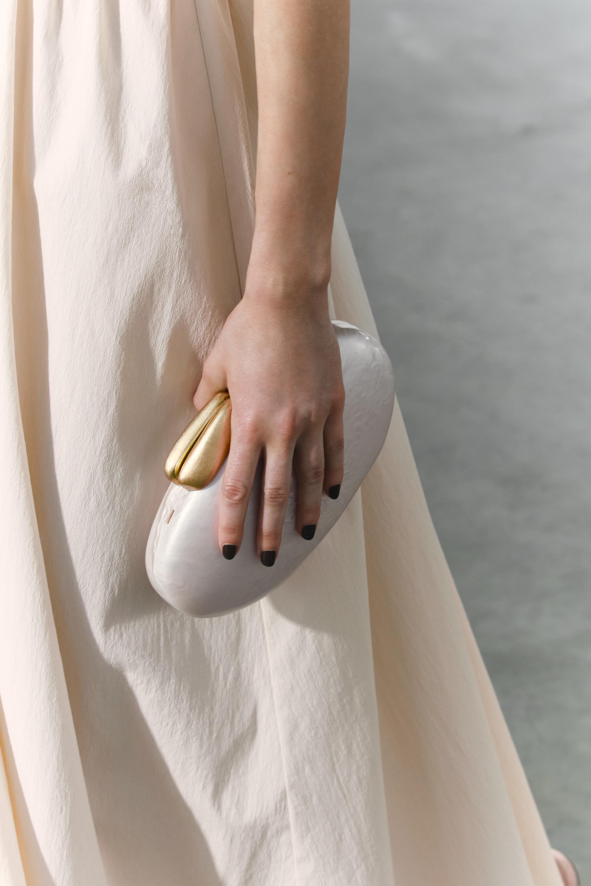 Lune Blanche Clutch