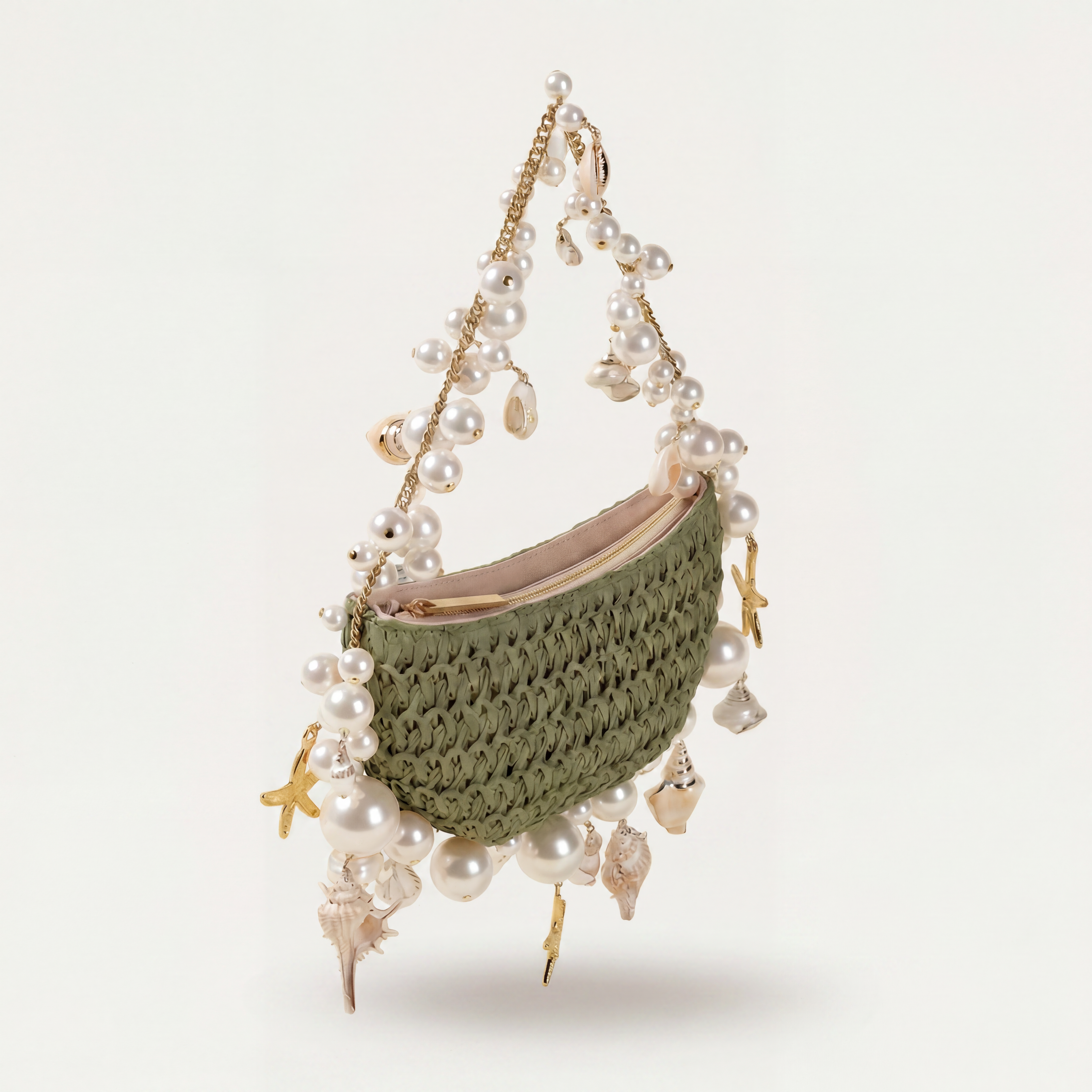 Bahari Raffia Shell Bag in Verde Palma-2