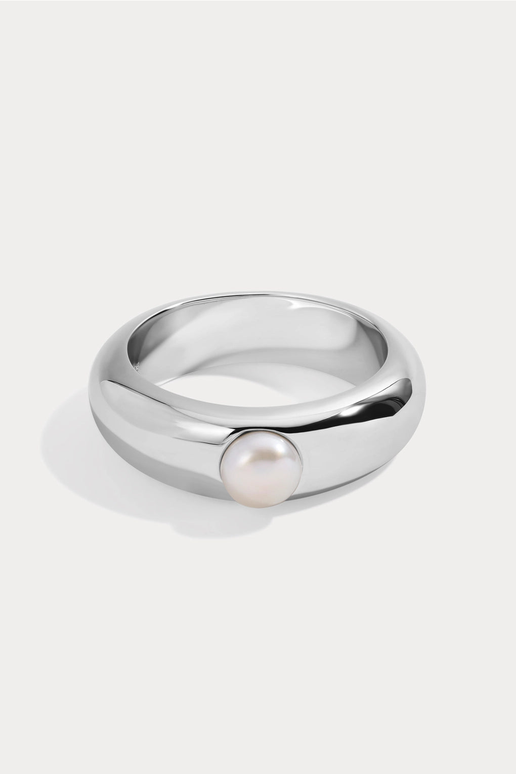 Clara Pearl Ring