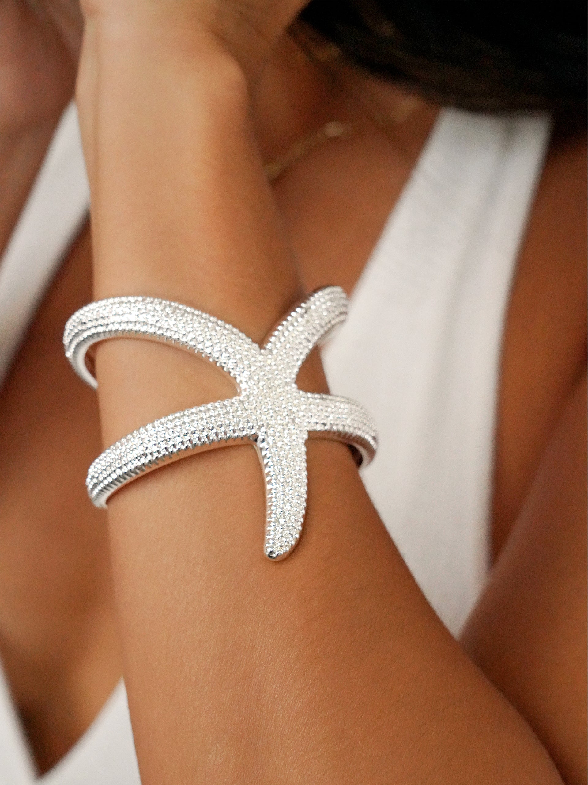 Starfish Hug Cuff-5