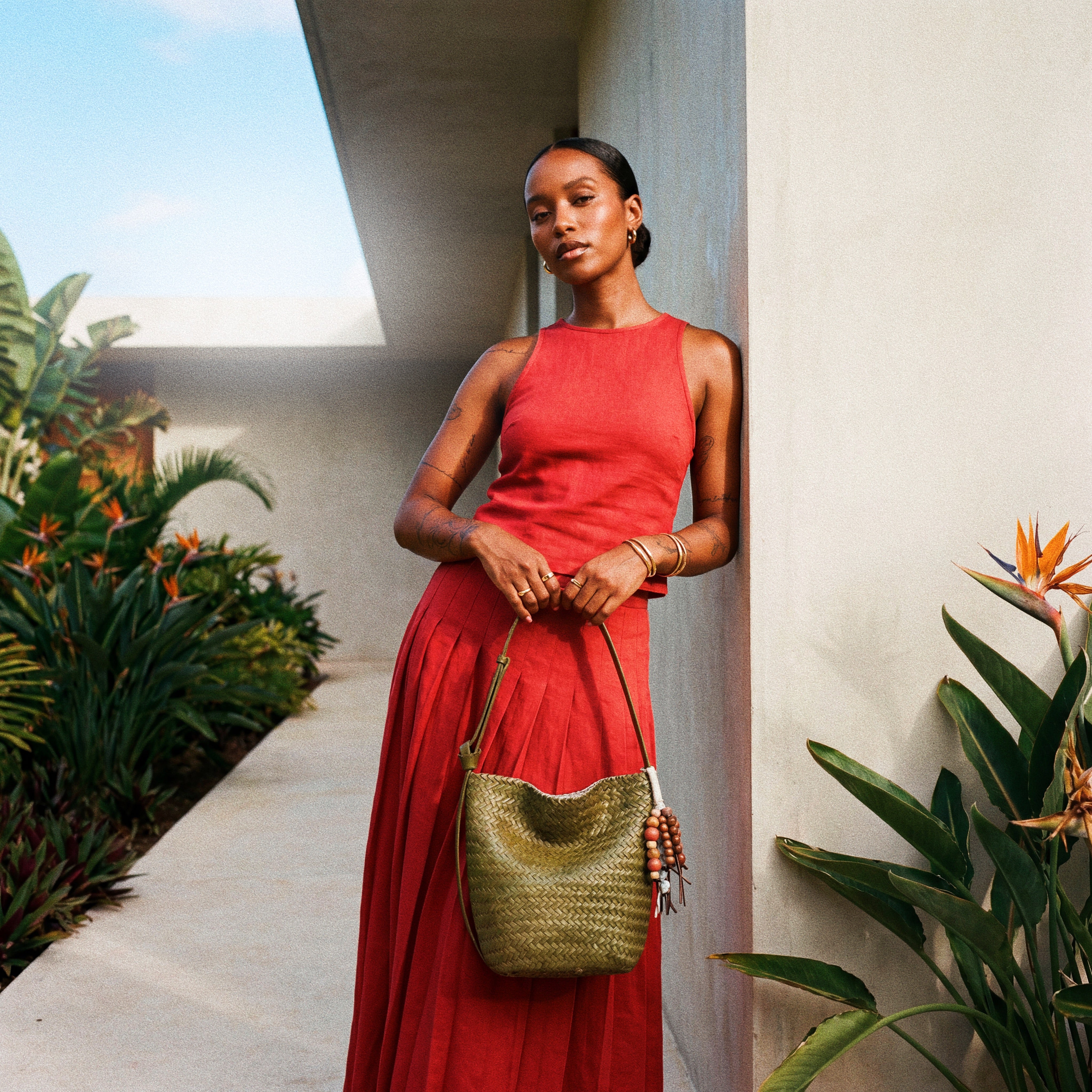 Kiondo Woven Bucket Bag in Sage-3