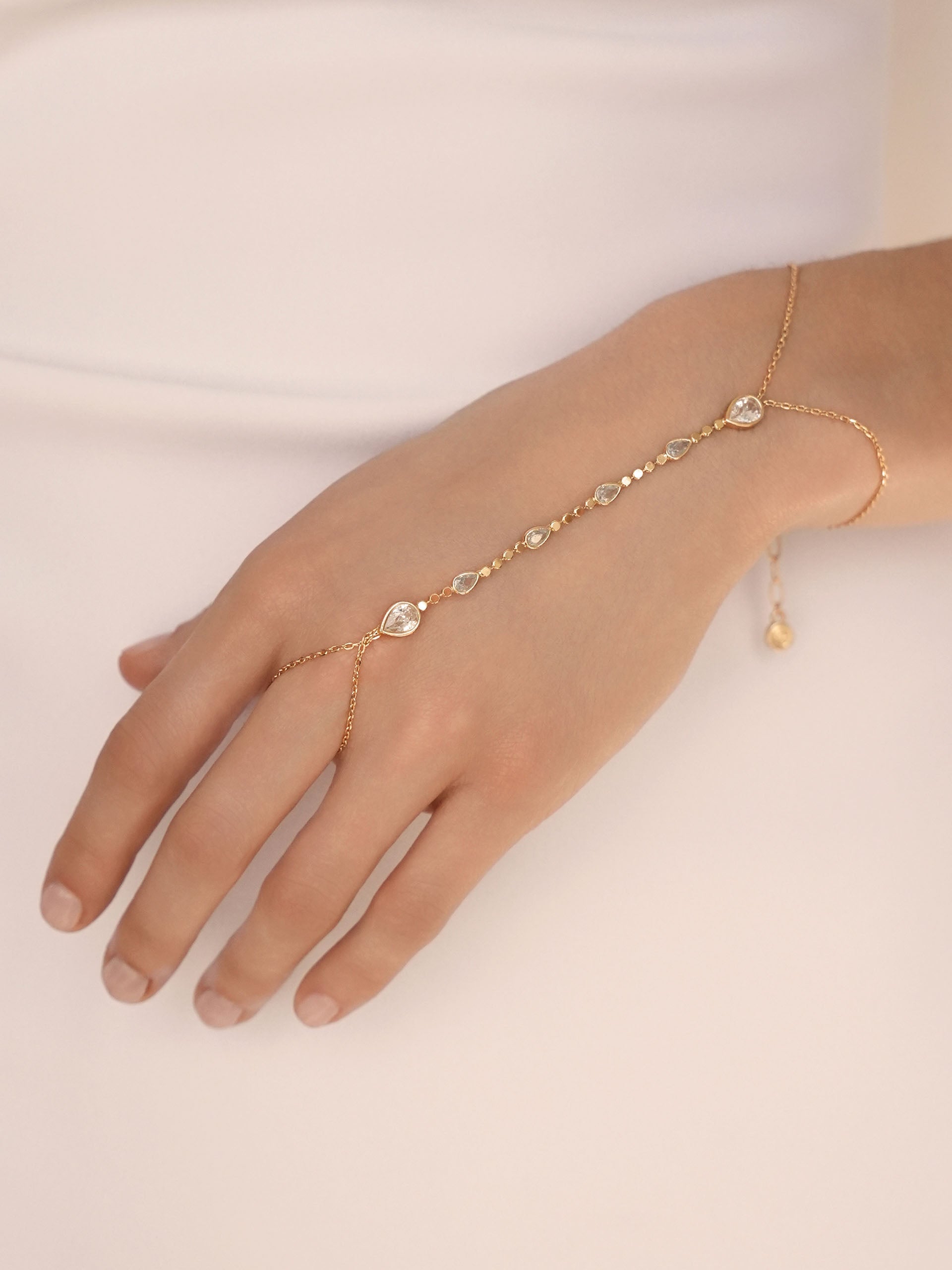 Dripping Crystal Hand Chain-2
