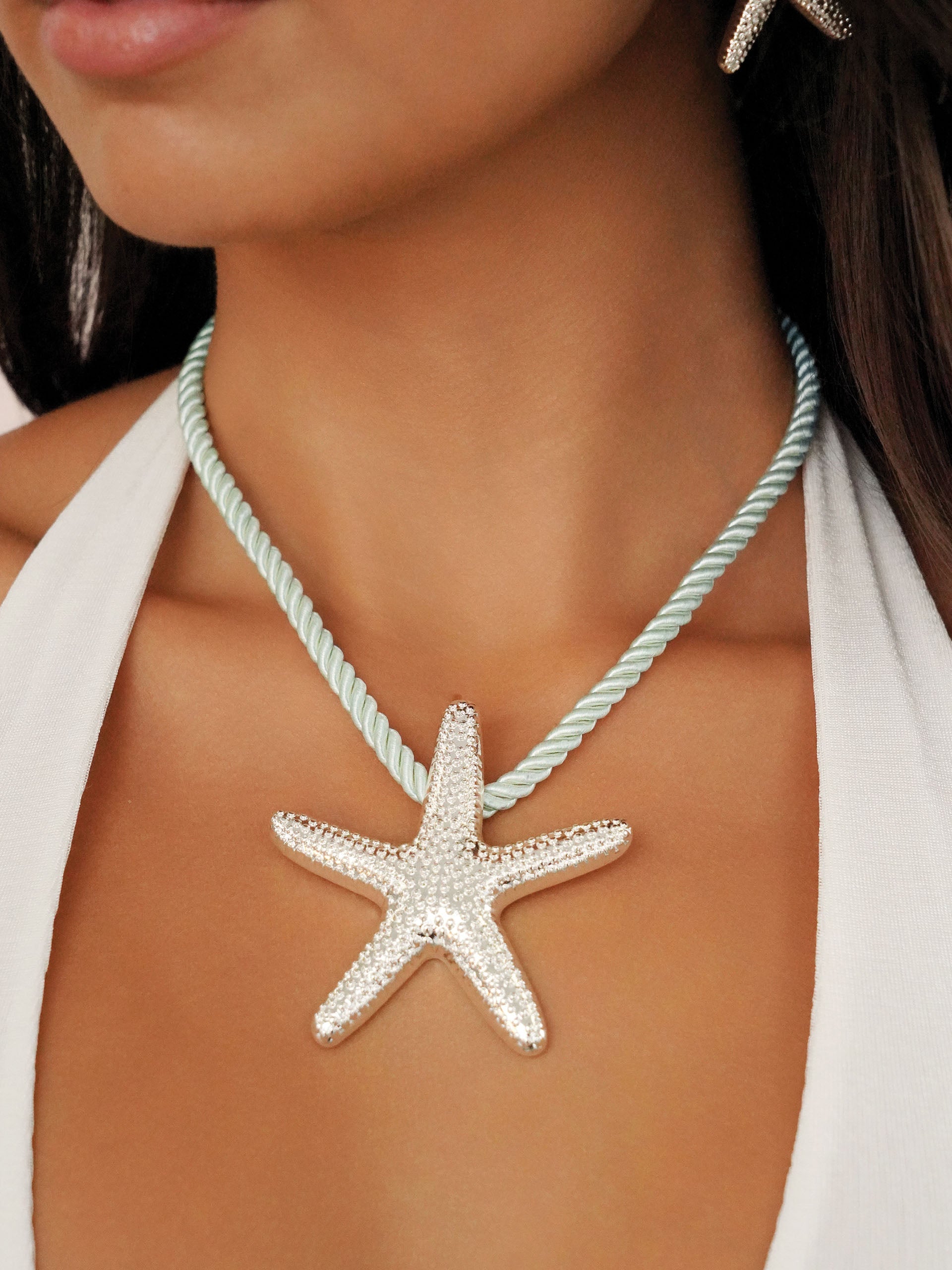 Starfish Statement Pendant Necklace-6