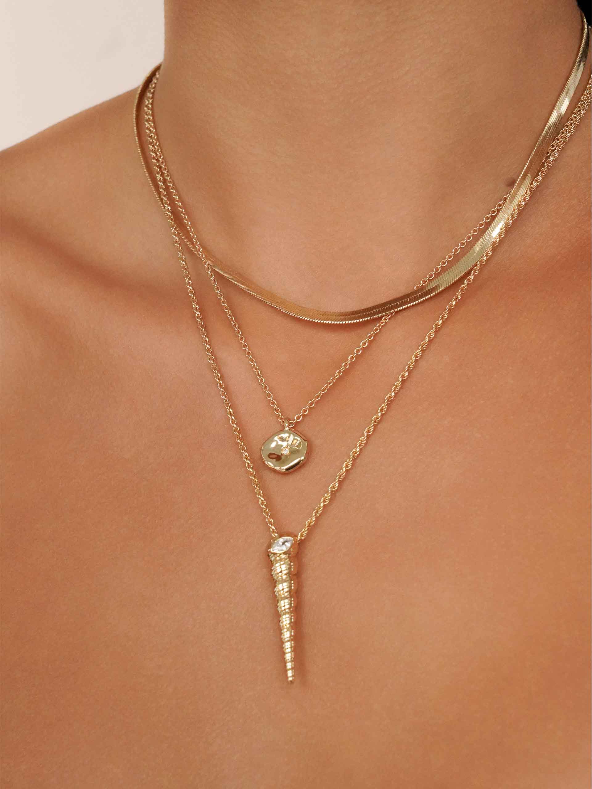 Saint Tropez Shell Necklace-8