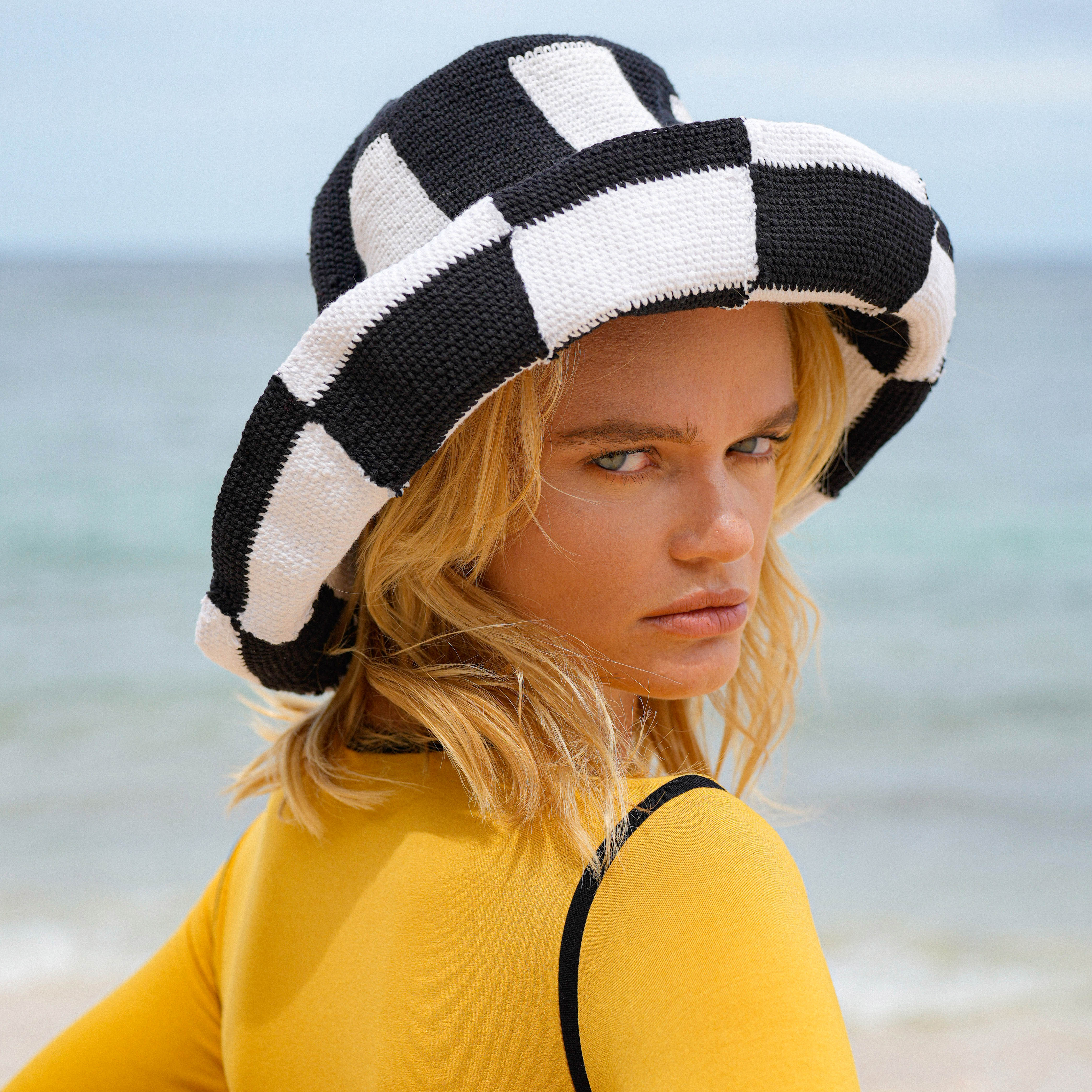 Shilo Checkered Crochet Hat In Black & White